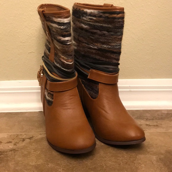 Booties - Picture 1 of 7